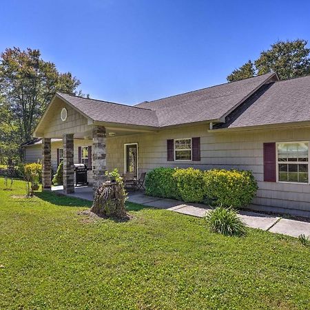 Spacious Group-Friendly Georgia Home On Lake Trenton Exterior foto